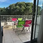 Climatise Avec Vue Jardin - 4 Pers. - Fr-1-250-330 Apartment Le Grau-du-Roi